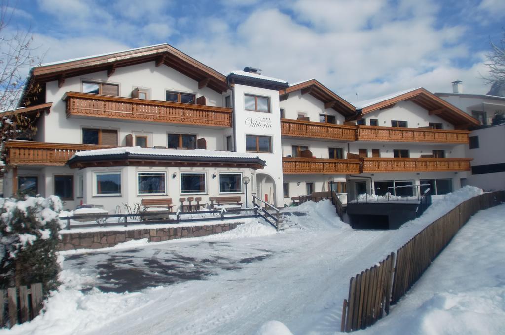 Hotel Viktoria カステルロット エクステリア 写真